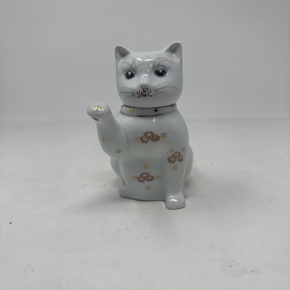 Tea Pot Vintage Chinese Lucky Cat  Ceramic White Red Floral Print  5.5"
